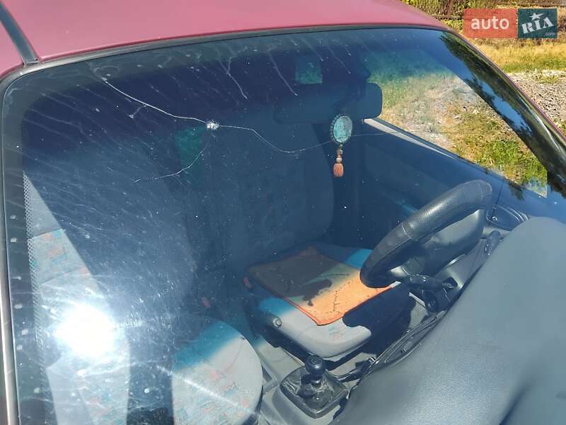 Седан Daewoo Lanos 2005 в Ужгороді