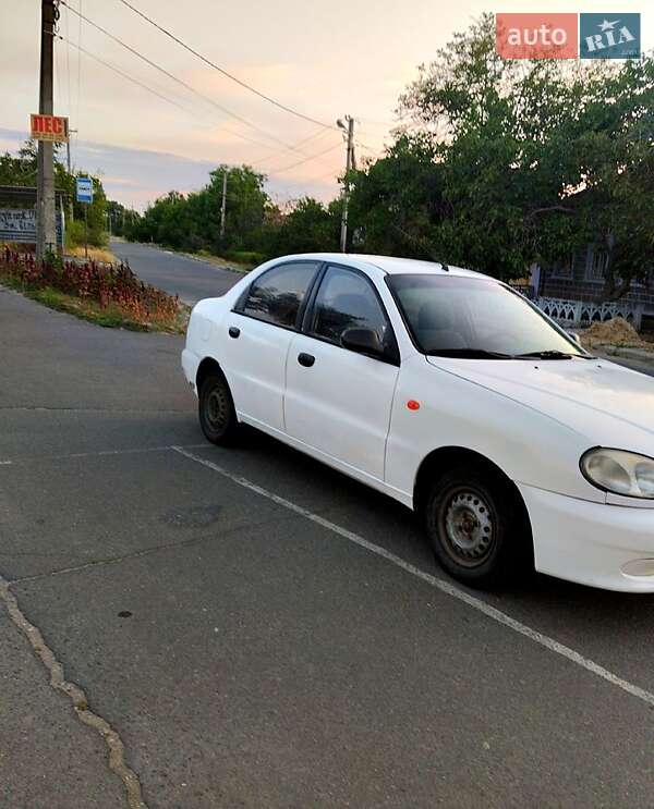 Седан Daewoo Lanos 2008 в 