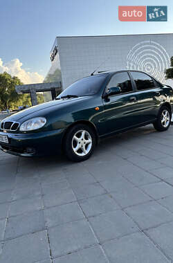Седан Daewoo Lanos 2004 в 