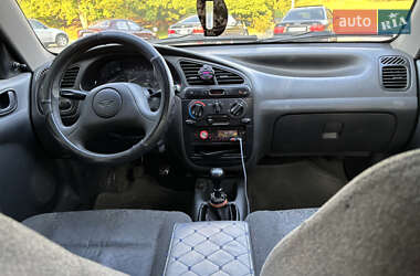 Седан Daewoo Lanos 2004 в 