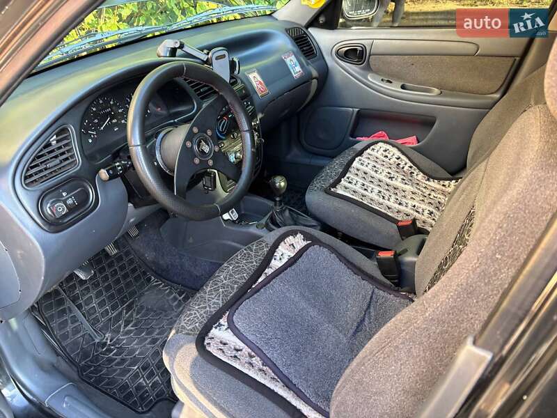 Хетчбек Daewoo Lanos 2011 в Тульчині