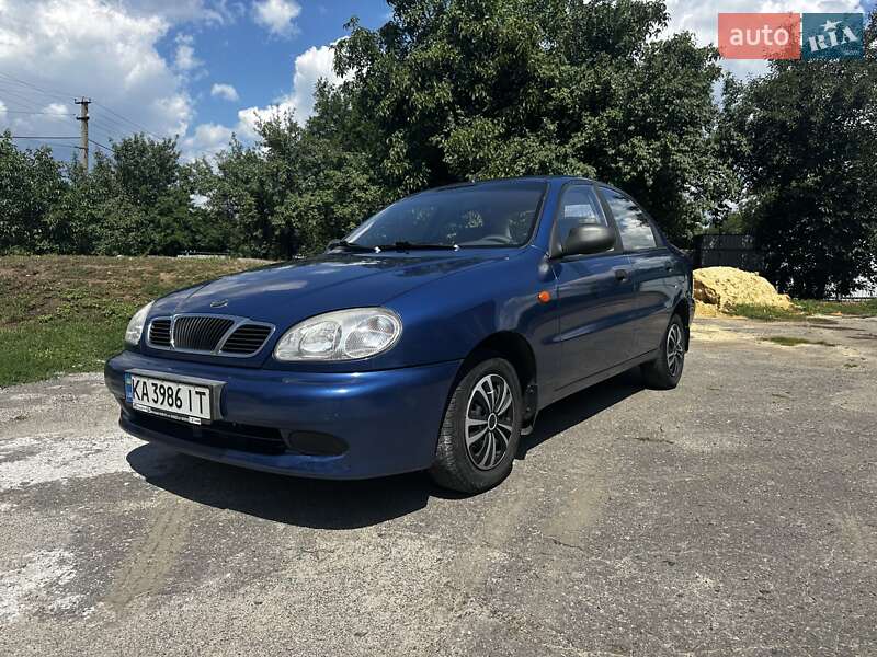Седан Daewoo Lanos 2010 в Полтаве