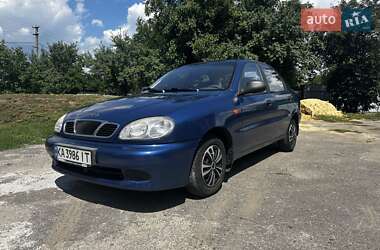 Седан Daewoo Lanos 2010 в 