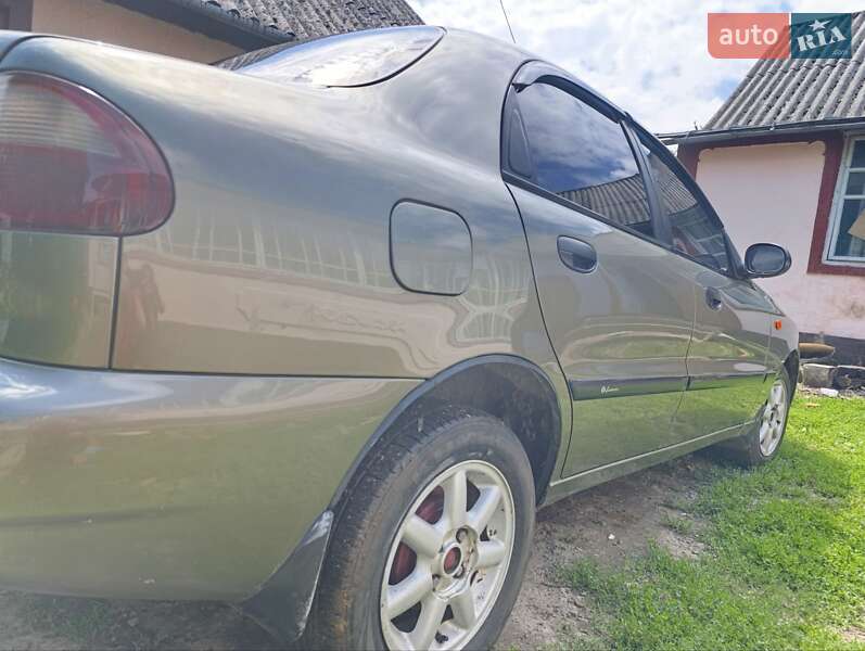 Седан Daewoo Lanos 2007 в Новой Ушице