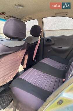 Седан Daewoo Lanos 2009 в 