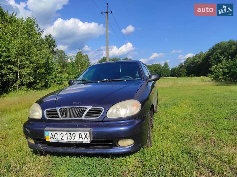 Седан Daewoo Lanos 2004 в Любешове