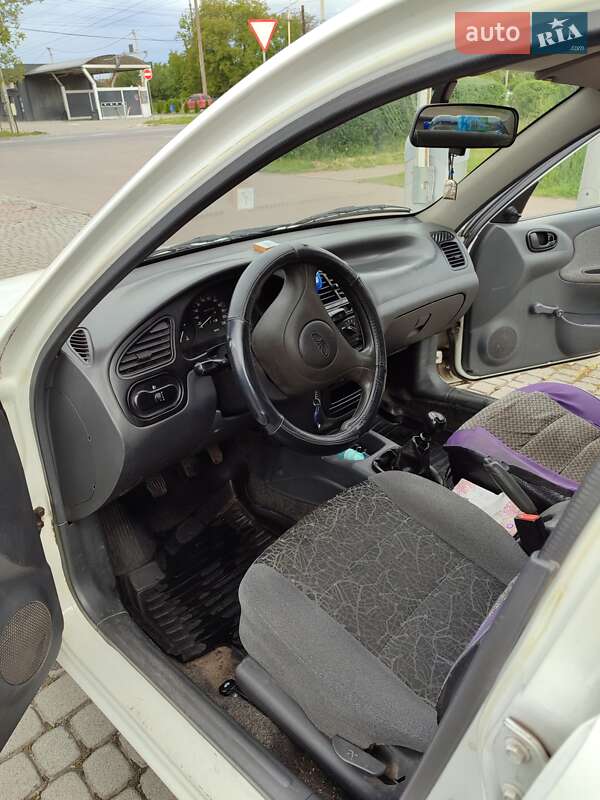 Седан Daewoo Lanos 2007 в Ужгороді