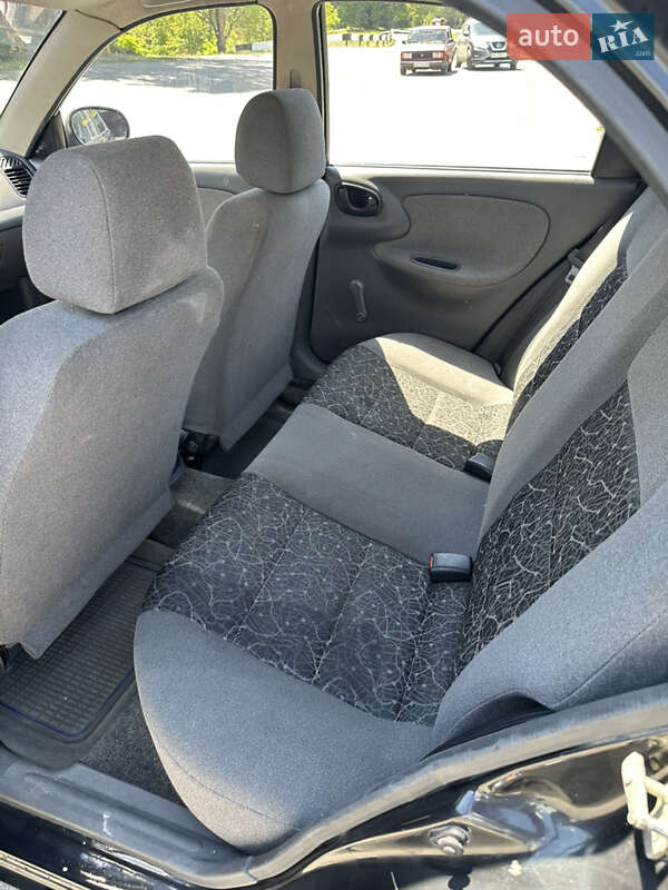 Седан Daewoo Lanos 2008 в Дніпрі
