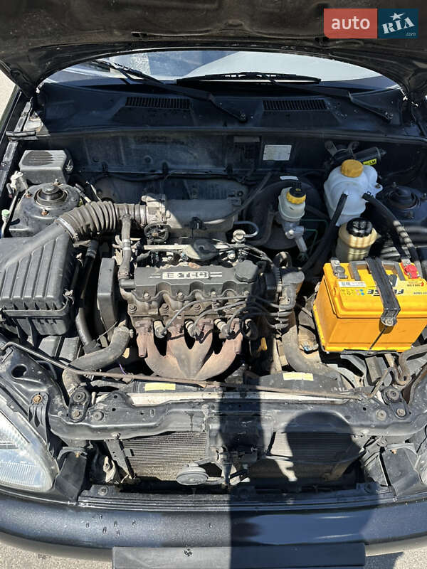 Седан Daewoo Lanos 2008 в Дніпрі