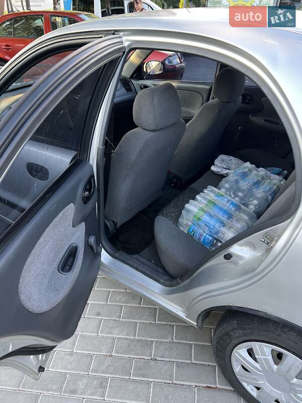 Седан Daewoo Lanos 2008 в Харькове