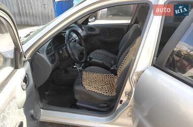 Седан Daewoo Lanos 2003 в 