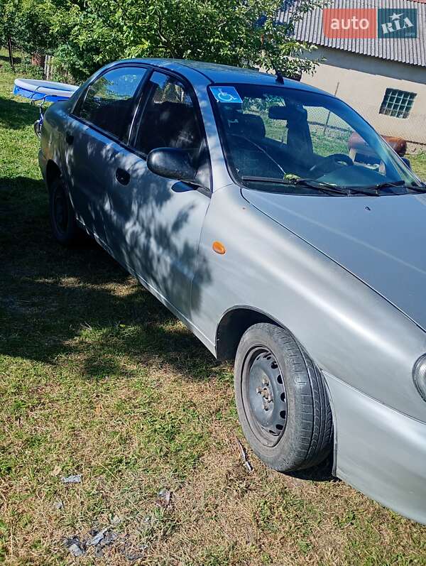 Седан Daewoo Lanos 2008 в Самборе