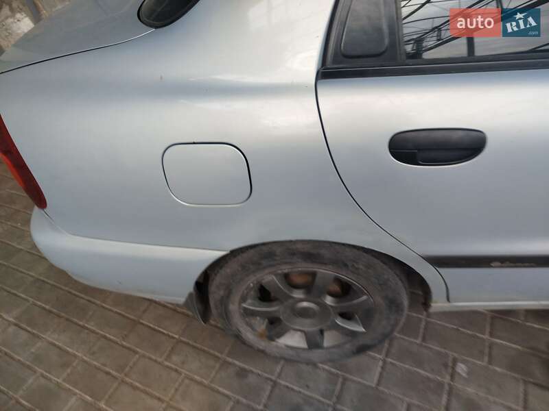 Седан Daewoo Lanos 2005 в Днепре