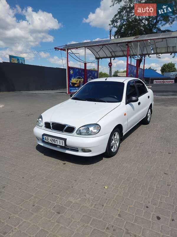 Седан Daewoo Lanos 2003 в 