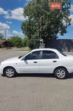 Седан Daewoo Lanos 2003 в 