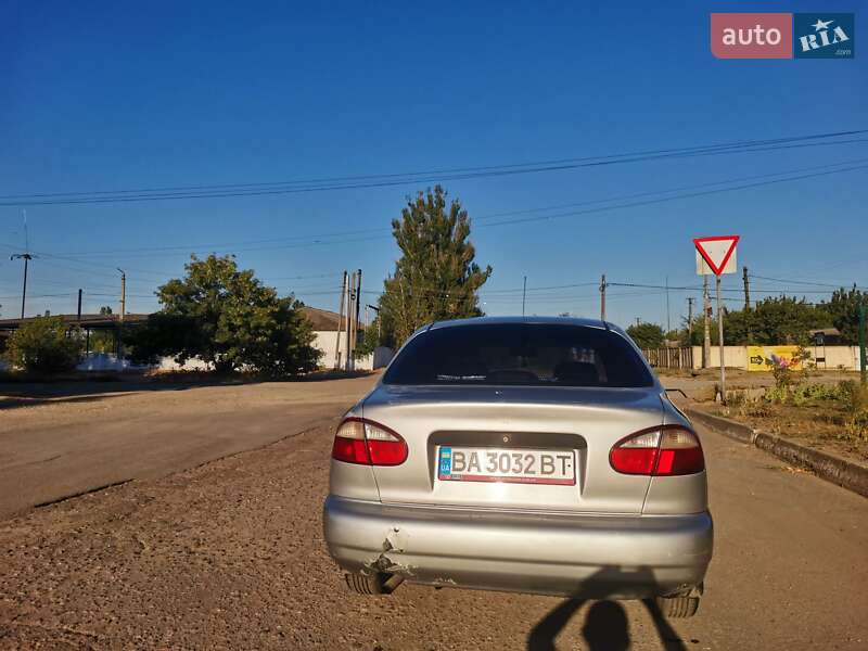 Седан Daewoo Lanos 2007 в Кропивницком