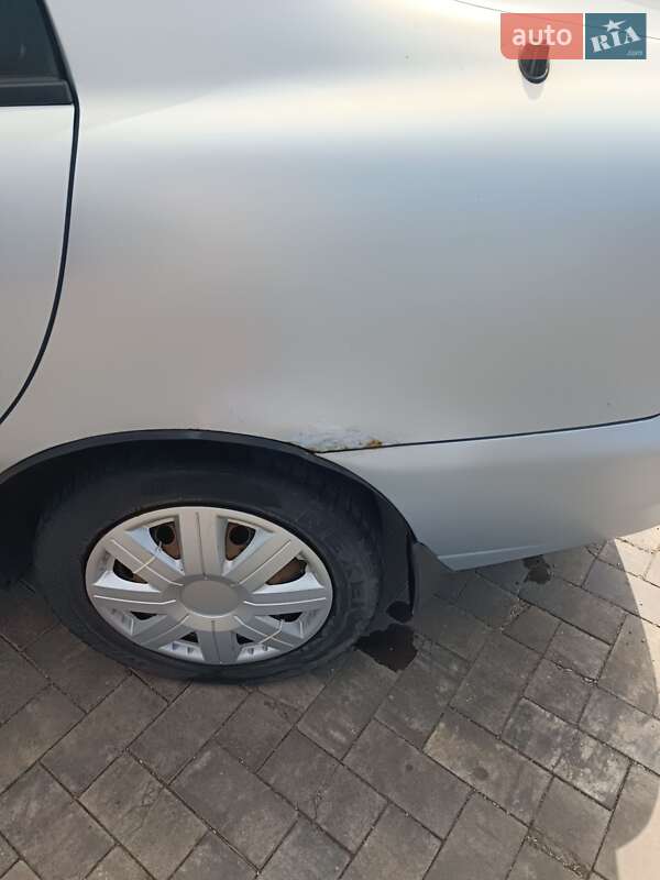 Седан Daewoo Lanos 2005 в Кривом Роге