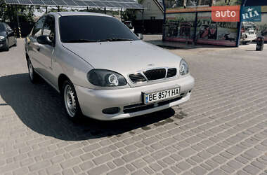 Седан Daewoo Lanos 2002 в Первомайске