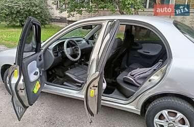 Седан Daewoo Lanos 2003 в 