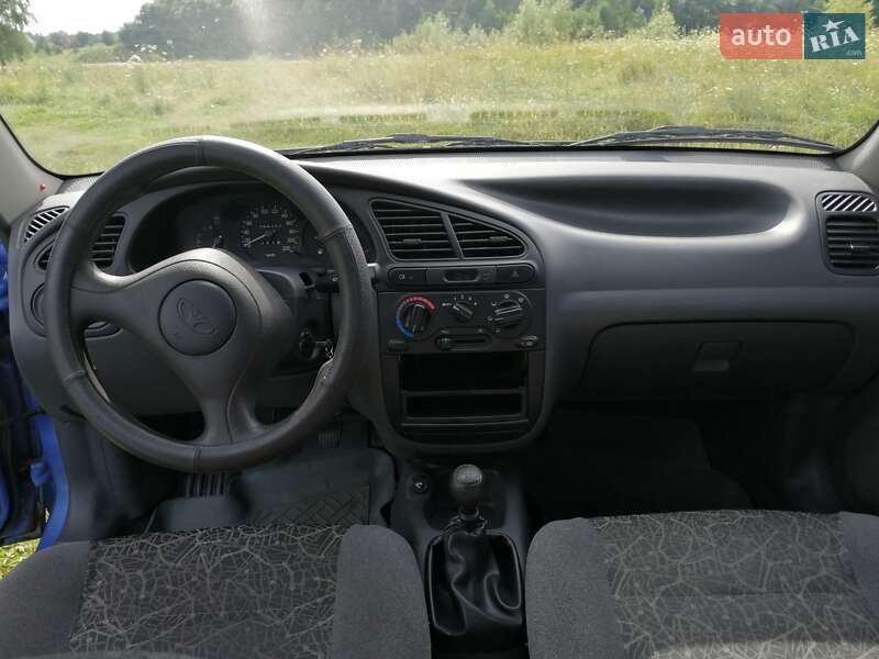 Седан Daewoo Lanos 2006 в Репках