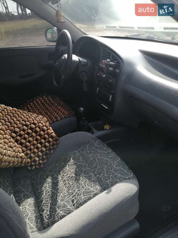 Седан Daewoo Lanos 2006 в Львове