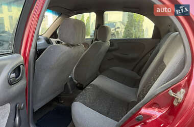 Седан Daewoo Lanos 2004 в 