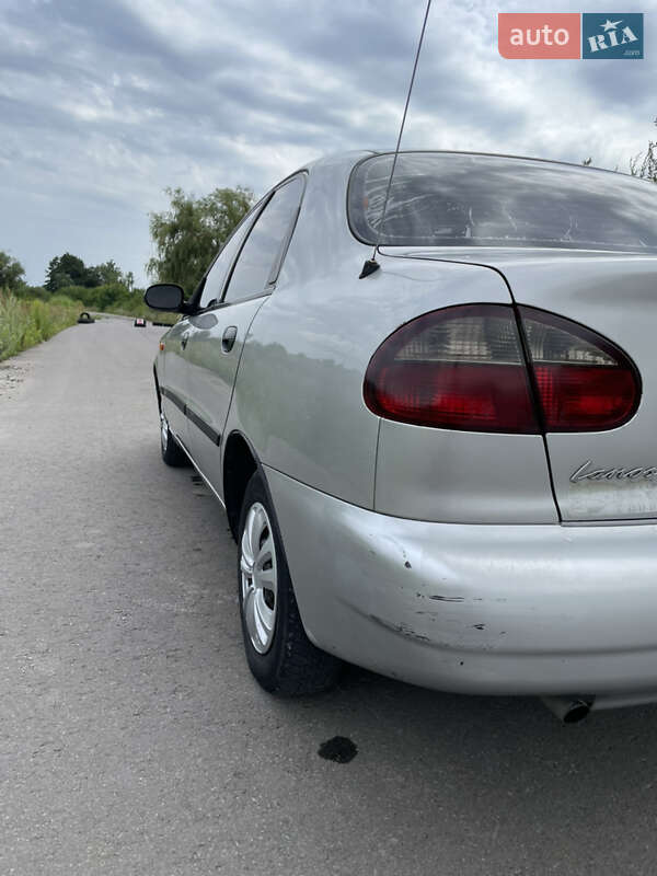 Седан Daewoo Lanos 2002 в Тернополе