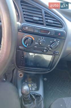 Седан Daewoo Lanos 2004 в 