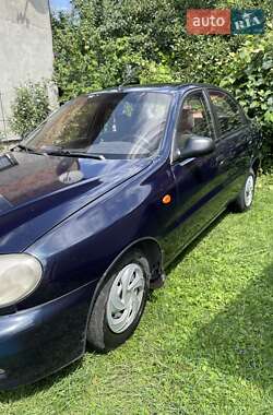 Седан Daewoo Lanos 2004 в Івано-Франківську