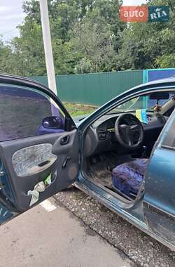Седан Daewoo Lanos 2005 в Попільні