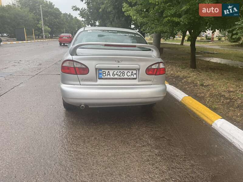 Седан Daewoo Lanos 2003 в Долинській