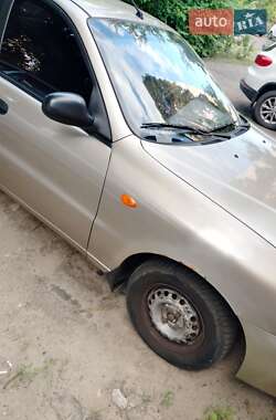 Седан Daewoo Lanos 2008 в 