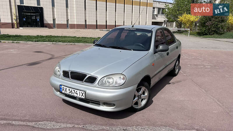 Седан Daewoo Lanos 2010 в Харкові