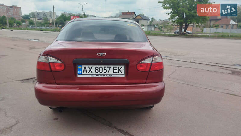 Седан Daewoo Lanos 2003 в Харкові