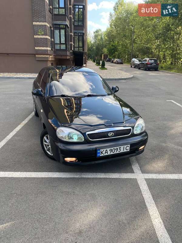 Daewoo Lanos 2012
