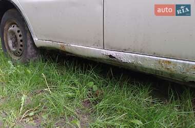 Седан Daewoo Lanos 2003 в Киеве