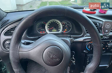 Седан Daewoo Lanos 2004 в 