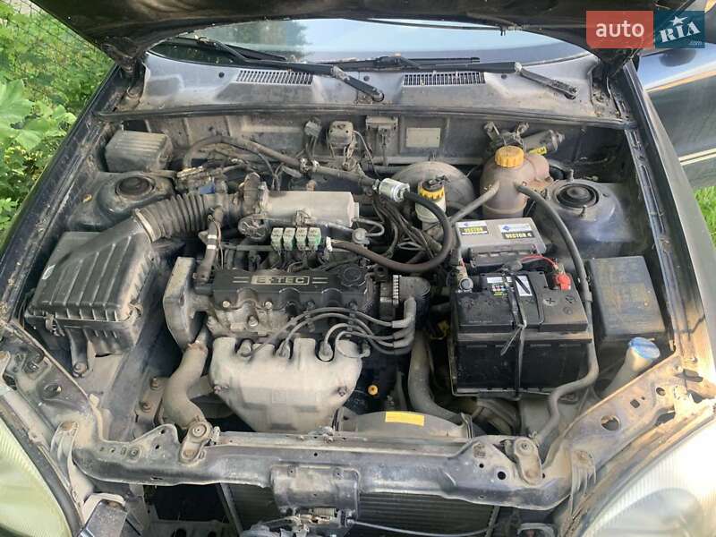Седан Daewoo Lanos 2005 в Пустомытах