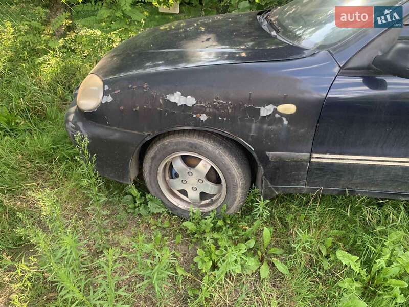 Седан Daewoo Lanos 2005 в Пустомытах