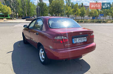Седан Daewoo Lanos 2004 в 