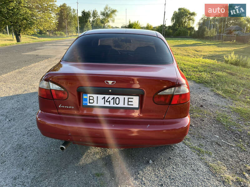 Седан Daewoo Lanos 2008 в Миргороді