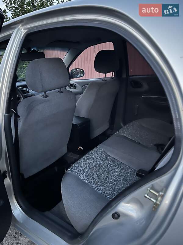 Седан Daewoo Lanos 2008 в Ковеле