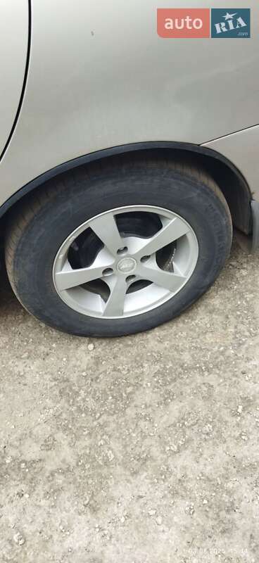 Седан Daewoo Lanos 2005 в Кривом Роге