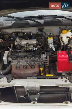 Седан Daewoo Lanos 2005 в Кривом Роге