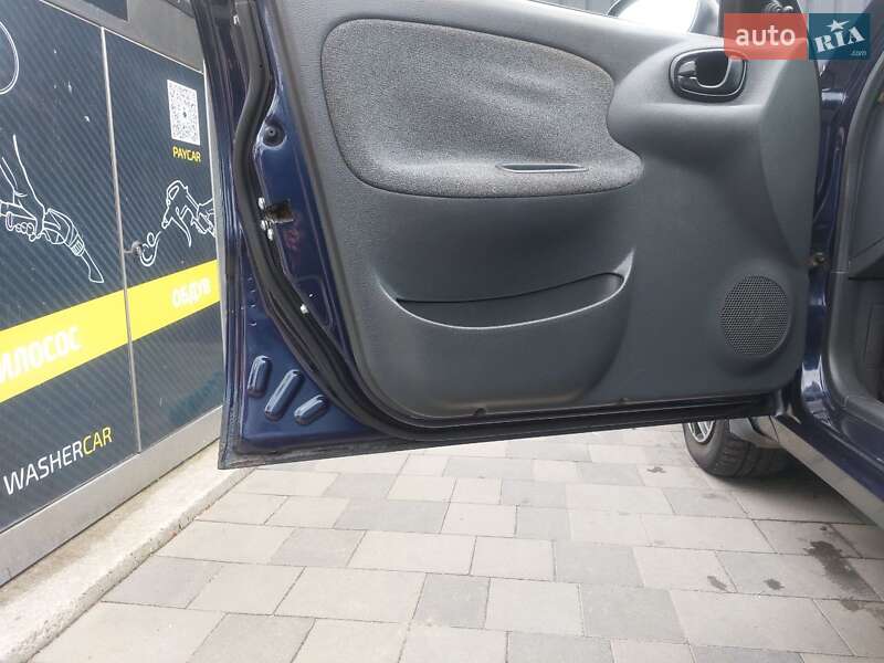 Седан Daewoo Lanos 2006 в Павлограде