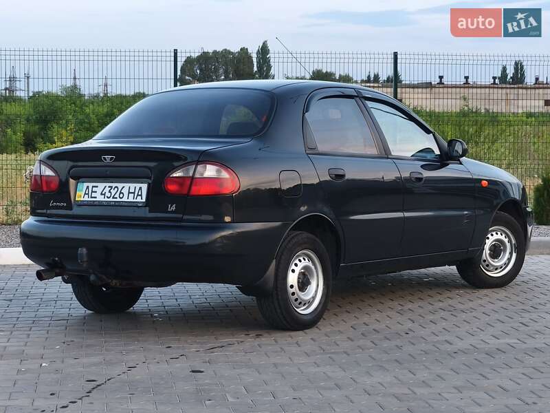 Седан Daewoo Lanos 2008 в Желтых Водах