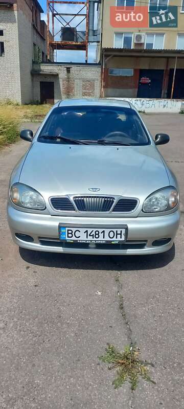 Daewoo Lanos 1998