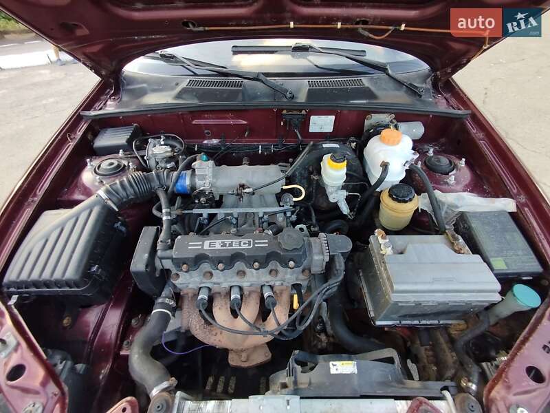 Седан Daewoo Lanos 2009 в Первомайске