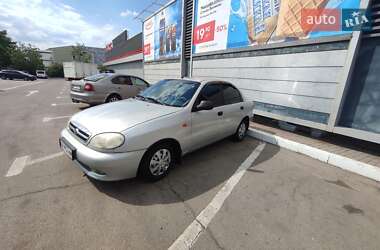 Седан Daewoo Lanos 2010 в 