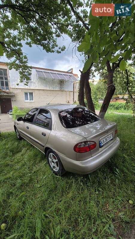Седан Daewoo Lanos 2004 в Конотопе